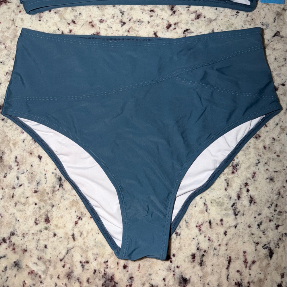 NWT Cupshe Twist Front 2 Piece Bikini Set Teal Blue Adjustable High waisted New - Picture 3 of 10